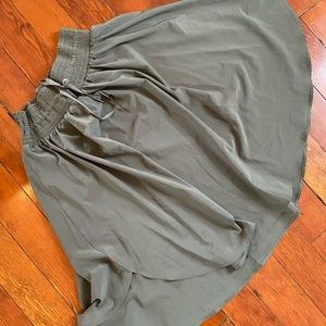 Lululemon Knee Length Flowy Skirt